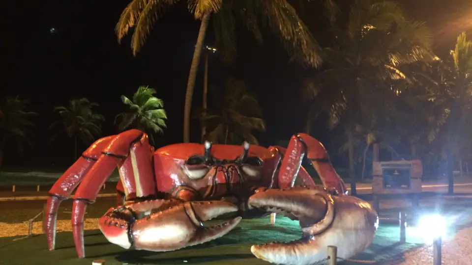 Monumento do caranguejo na Orla de Atalaia, em Aracaju