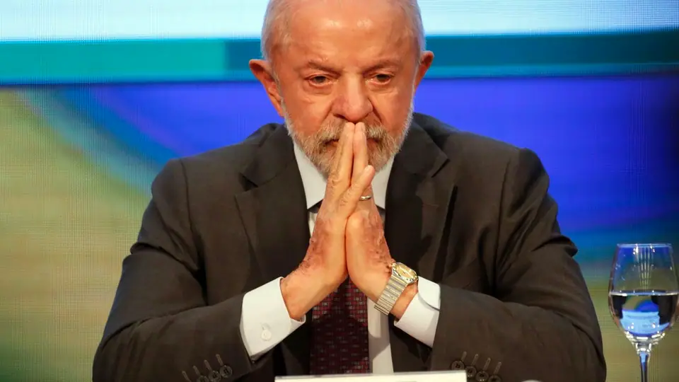 Presidente Lula participa de apresentação de medidas de proteção às famílias