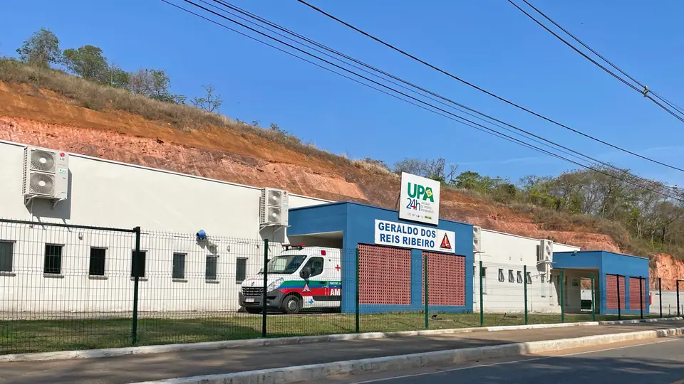 Fachada de Unidade de Pronto Atendimento (UPA)